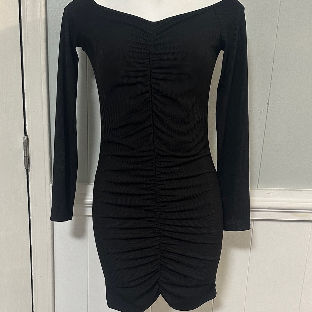 SHEIN Black Long Sleeve Ruched Dress